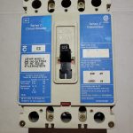 DISJONCTEUR 125A 240V 3P CUTTLE-HAMMER