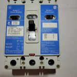 DISJONCTEUR 10A 600V 3P WESTINGHOUSE VISA