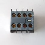INTERRUPTEUR AUXILIAIRE 2 NO + 2 NC, .3/.4, .1/.2, .1/.2, .3/.4, current path: 1 NO, 1 NC, 1 NC, 1 NO, screw terminal, for contactors 3RT2 and contactor relays 3RH2