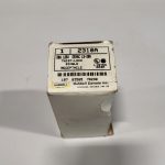 RECEPTABLE SIMPLE (MALE TWIST-LOCK)