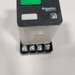 RELAIS 8 PINS - 10A BOBINE 120V (PQT 3)