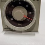 RELAIS A TEMPORISATION 8 BROCHES (0-12 sec.)