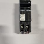 DISJONCTEUR MINIATURE 2P 20A 120-240VAC TRIP COURBE A