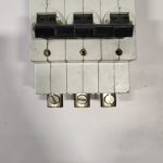 DISJONCTEUR 20A 3P 380-500V